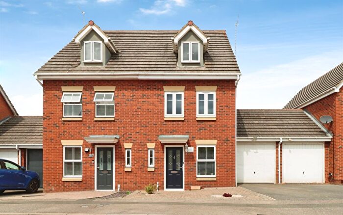 3 Bedroom Semi-Detached House For Sale In Buttercup Close, Corby, NN18