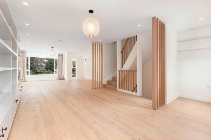 5 Bedroom Detached House To Rent In Woodsford Square, London, W14