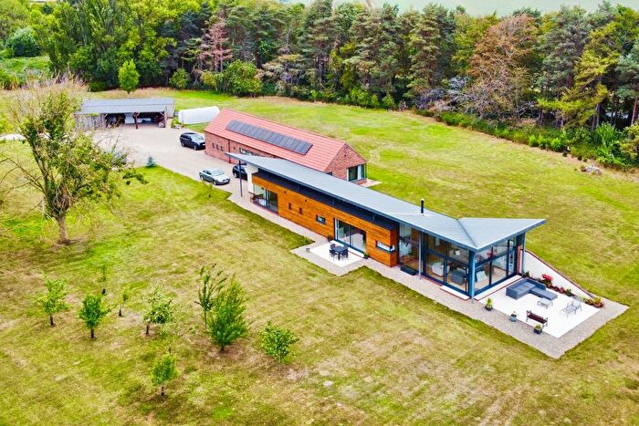 4 Bedroom Detached House For Sale In Chantry Lane, Etton, Beverley, HU17