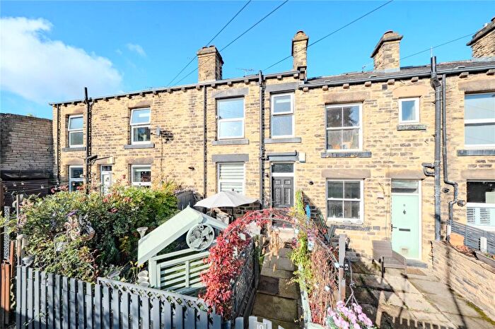 2 Bedroom Terraced House For Sale In Bank Terrace, Stanningley, Pudsey, West Yorkshire, LS28