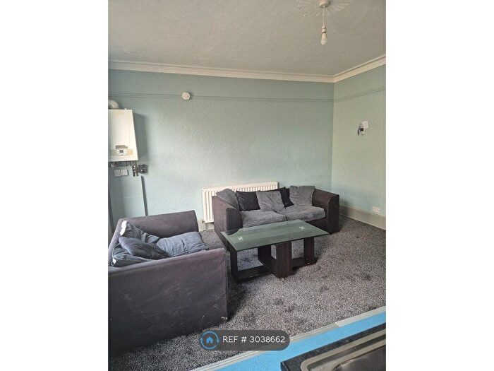 1 Bedroom Flat To Rent In London Road South, Lowestoft, NR33