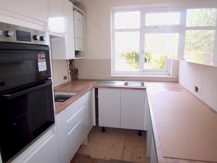 3 Bedroom Detached House To Rent In Shortlands Road, Kingston Upon Thames, KT2