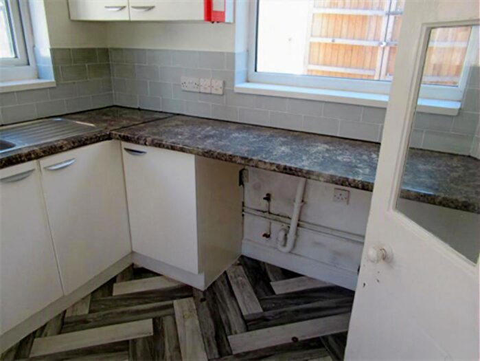 3 Bedroom End Of Terrace House For Sale In Church Street, Brierley Hill, DY5
