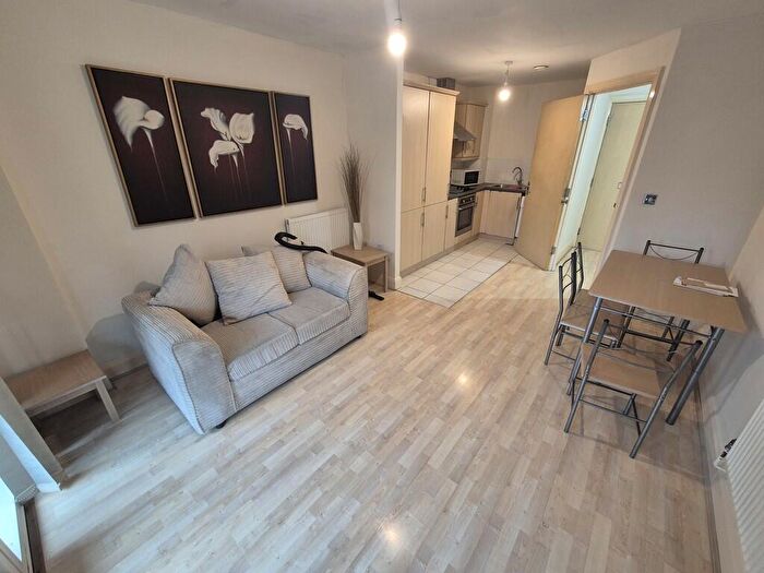 1 Bedroom Apartment To Rent In Park Central, Birmingham, B15
