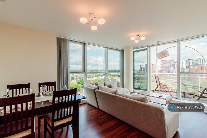 2 Bedroom Flat To Rent In Blackwall Way, London, E14