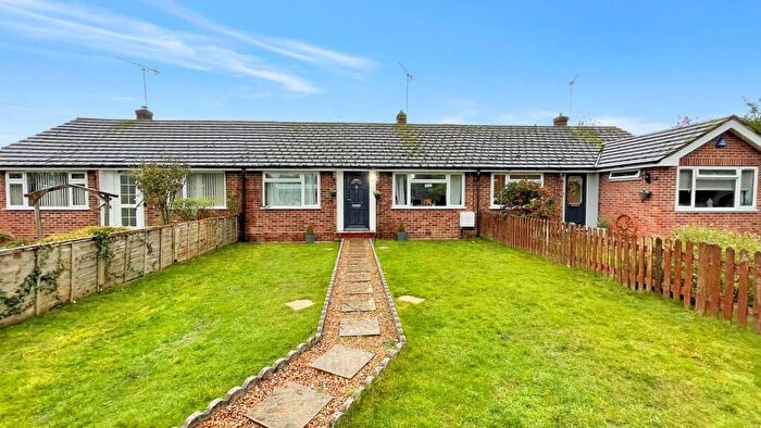 2 Bedroom Bungalow To Rent In The Orchard, Marlow, Buckinghamshire, SL7
