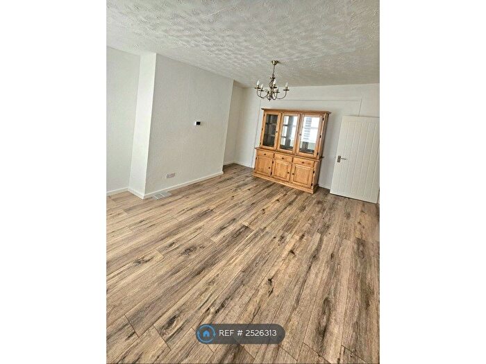 3 Bedroom Terraced House To Rent In Herschel Street, Manchester, M40