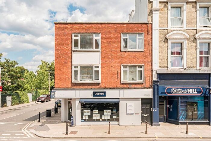 2 Bedroom Flat To Rent In North End Road, West Kensington, W14