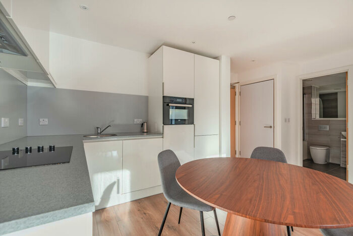 1 Bedroom Apartment To Rent In The Lansdowne, Hagley Road, Birmingham, B16