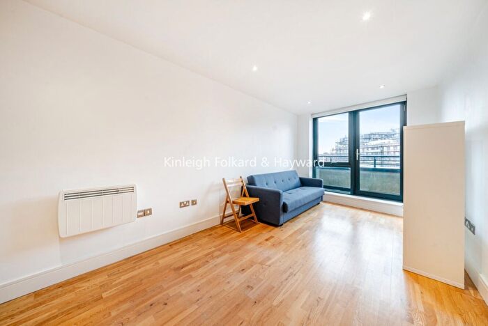 1 Bedroom Flat To Rent In Southwark Bridge Road, London, SE1
