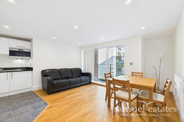 1 Bedroom Flat To Rent In Long Lane, London Bridge, SE1