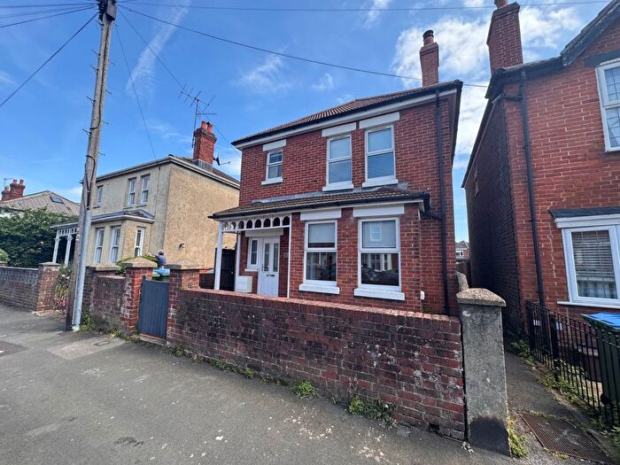 3 Bedroom Detached House To Rent In Clarendon Road, Southampton, Hampshire, SO16