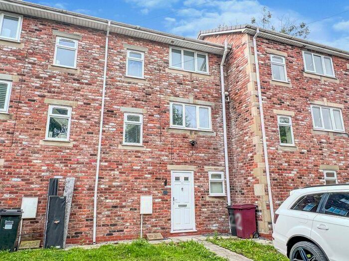 Houses for sale & to rent in BL4 7JA, Cawdor Street, Farnworth Bolton