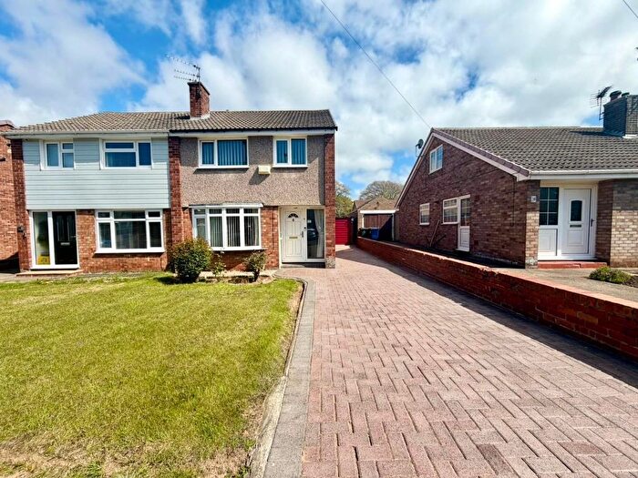 3 Bedroom Semi Detached House For Sale In Bowley Close, Middlesbrough, TS6