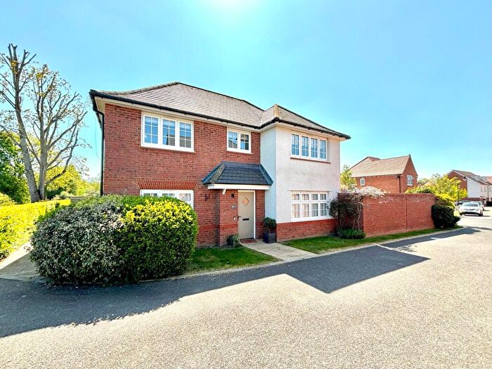 4 Bedroom Detached House For Sale In Brick Gardens, Ryarsh, West Malling, ME19