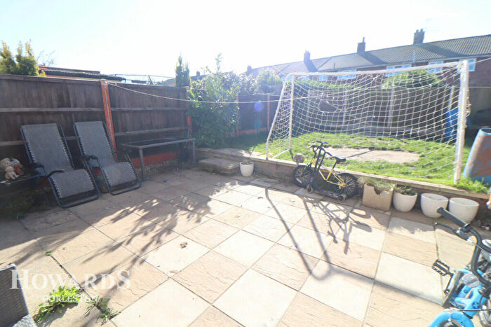3 Bedroom End Of Terrace House For Sale In Merton Avenue, Gorleston, NR31