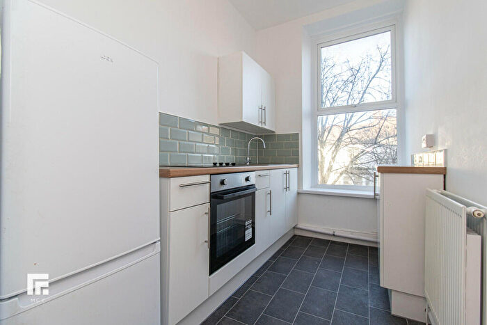1 Bedroom Flat To Rent In Windsor Road, Penarth, CF64