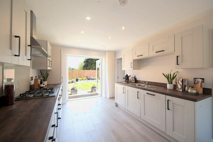 4 Bedroom Detached House For Sale In Off Park Gate Road, Kidderminster, DY10