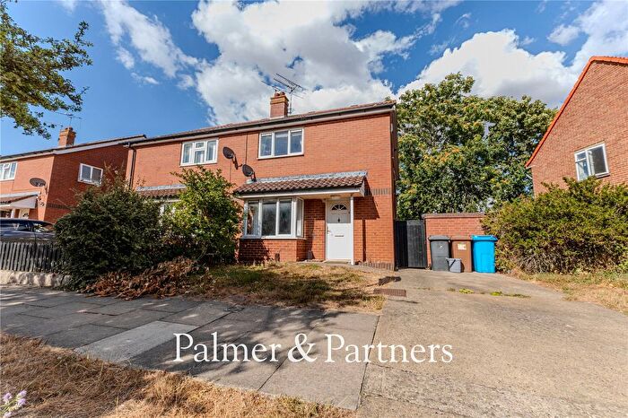 3 Bedroom Semi Detached House For Sale In Donegal Road, Ipswich, Suffolk, IP1