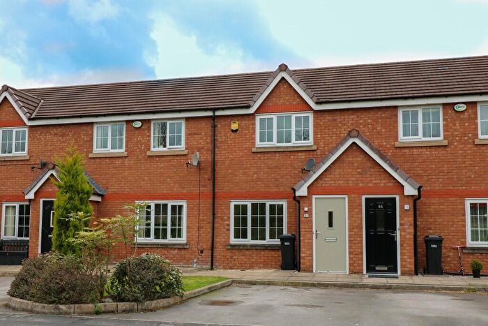 2 Bedroom Mews To Rent In Ladymeadow Close, Bolton, Greater Manchester, BL1