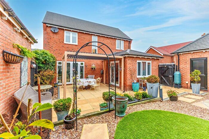 3 Bedroom Detached House For Sale In Norgren Crescent, Shipston-On-Stour, CV36