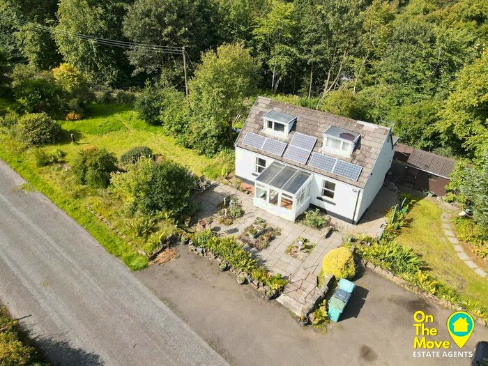 3 Bedroom Cottage For Sale In Edinburgh Road, Harthill, Shotts, ML7