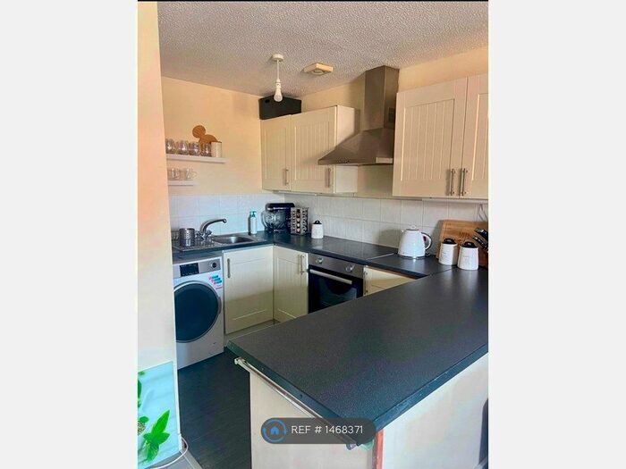 1 Bedroom Flat To Rent In Arboretum Mews, Worcester, WR1