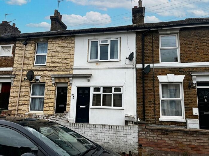2 Bedroom Terraced House For Sale In Melville Road, Maidstone, ME15