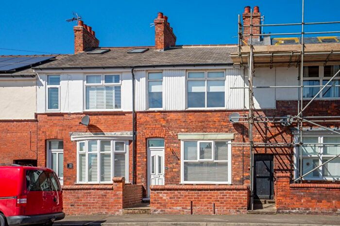 3 Bedroom Terraced House For Sale In Berkeley Terrace, York, YO26