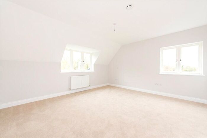 4 Bedroom Detached House For Sale In Aston Abbotts Road, Cublington, Buckinghamshire, LU7