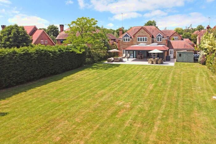 4 Bedroom Detached House For Sale In Loxmeadow Close, Ifold, Loxwood, Billingshurst, RH14