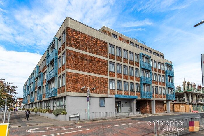 2 Bedroom Flat For Sale In Burlington House, Swanfield Road, Waltham Cross, Hertfordshire, EN8