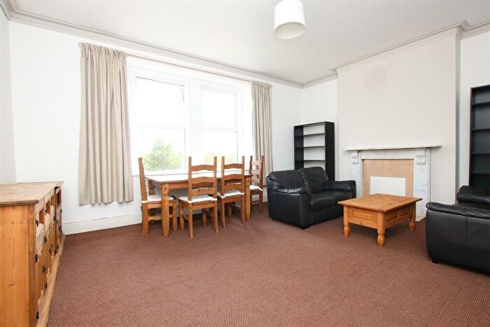 4 Bedroom House To Rent In North Road, Combe Down, BA2