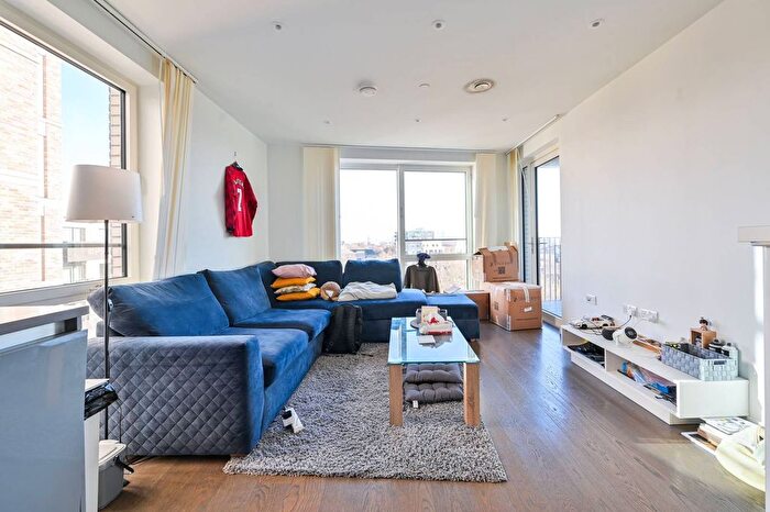 1 Bedroom Flat To Rent In Wansey Street, Elephant And Castle, London, SE17