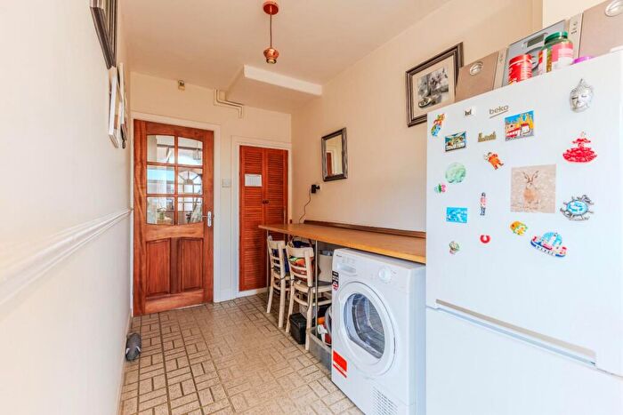3 Bedroom Terraced House For Sale In Wyken Way, Coventry, CV2