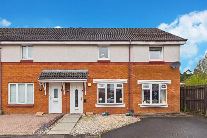 4 Bedroom Semi-Detached House For Sale In St Aidan`s Path, Wishaw, ML2