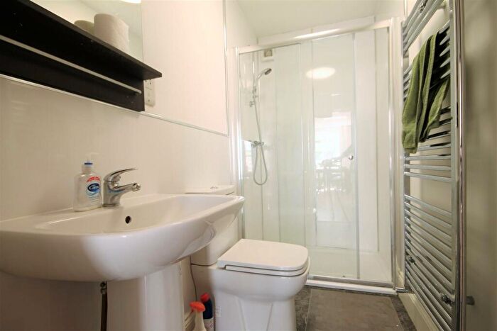 5 Bedroom Apartment To Rent In Belle Grove Terrace, Spital Tongues, NE2