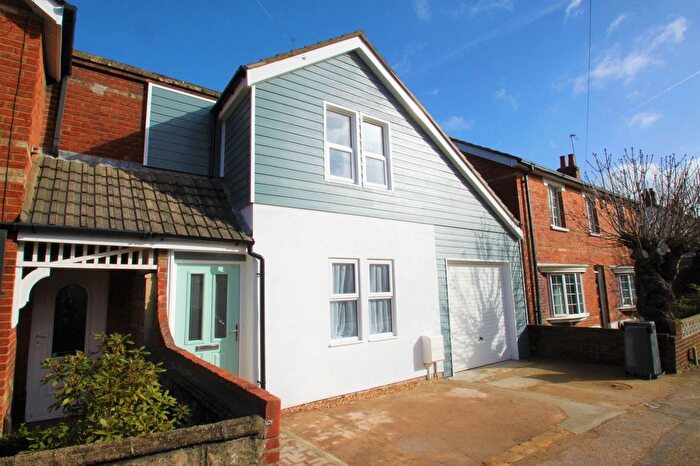 3 Bedroom Semi Detached House For Sale In Luther Road, Bournemouth, BH9