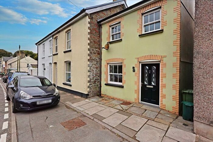 2 Bedroom Cottage For Sale In Newbridge Road, Llantrisant, Pontyclun, CF72