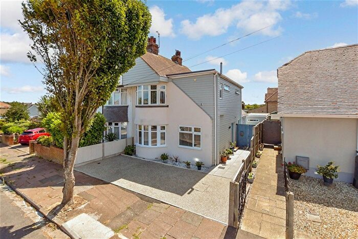 3 Bedroom Semi-Detached House For Sale In The Broadway, Herne Bay, Kent, CT6