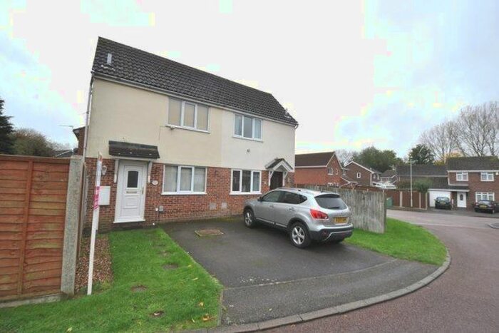 1 Bedroom Property To Rent In Fishers Close, Northampton, NN3