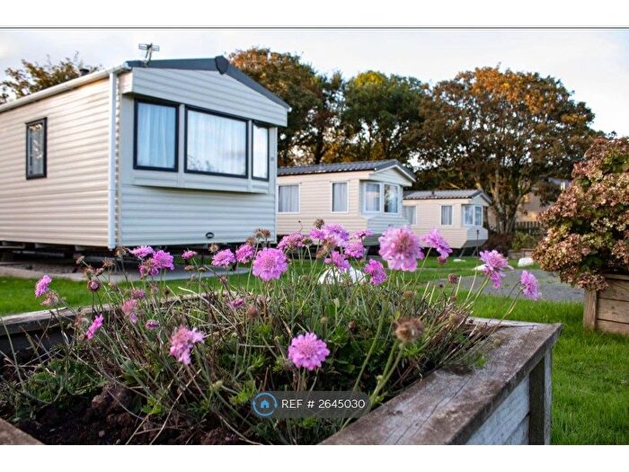 3 Bedroom Mobile/park Home To Rent In Kuggar, Ruan Minor, Helston, TR12