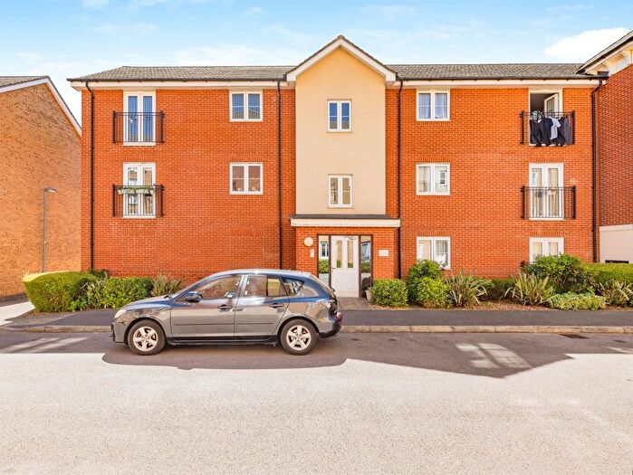 1 Bedroom Flat For Sale In Dodd Road, Watford, WD24