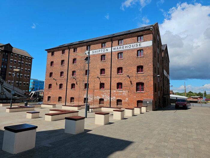2 Bedroom Flat To Rent In The Docks, Gloucester, GL1