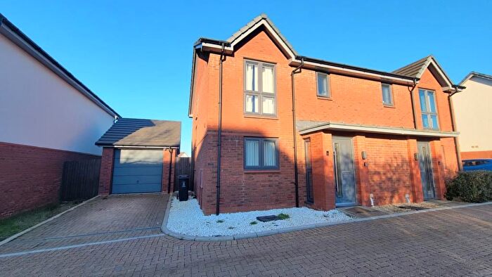 3 Bedroom Semi Detached House To Rent In Lumb Close, Tadpole Garden Village, SN25