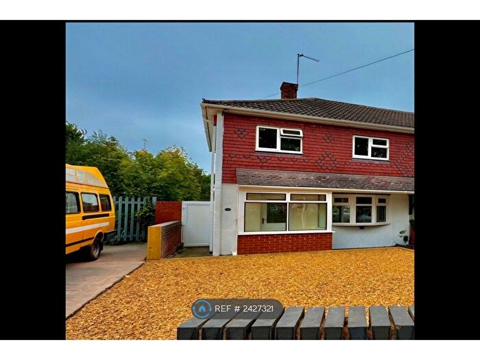 2 Bedroom Semi-Detached House To Rent In Wordsworth Street, West Bromwich, B71