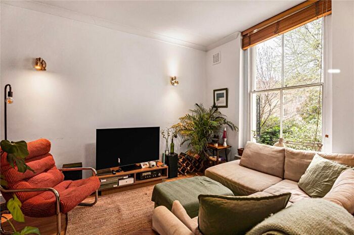 2 Bedroom Apartment To Rent In Englefield Road, London, N1