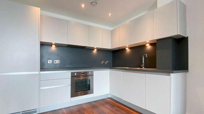 2 Bedroom Flat To Rent In Regent Road, Manchester, M3