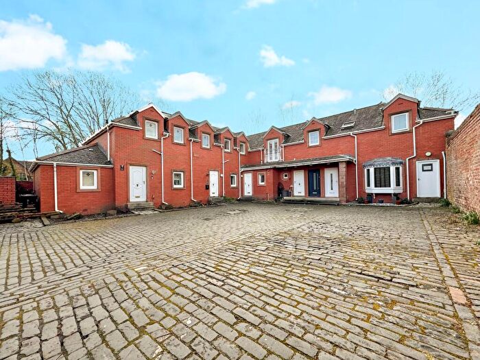 1 Bedroom Flat For Sale In Anne's Mews, Hamilton, ML3