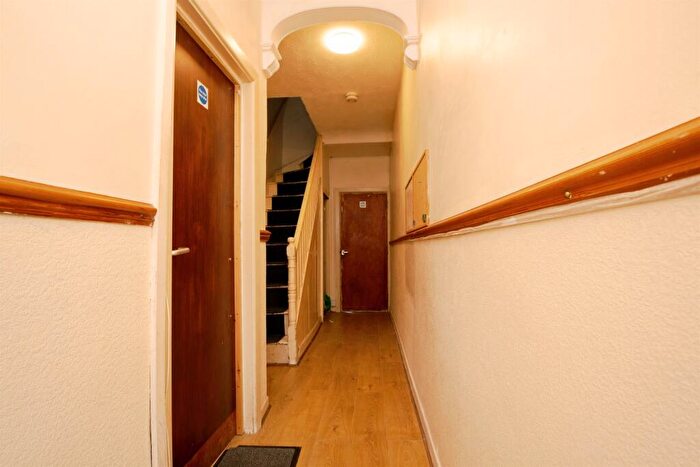 3 Bedroom Terraced House For Sale In Comet Street, Adamsdown, Cardiff, CF24